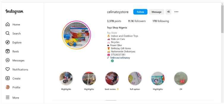 Christmas shopping on Celina toy store